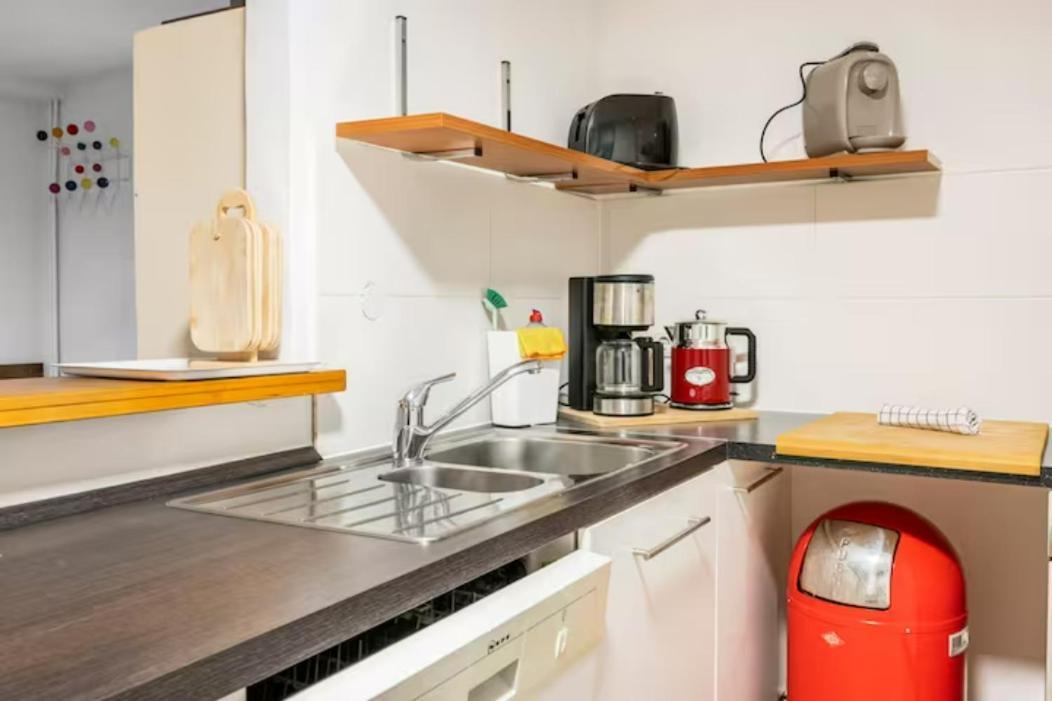 Gemuetliche 3-Zkb Wc Souterrainwohnung In Bestlage Hamburg Eksteriør bilde