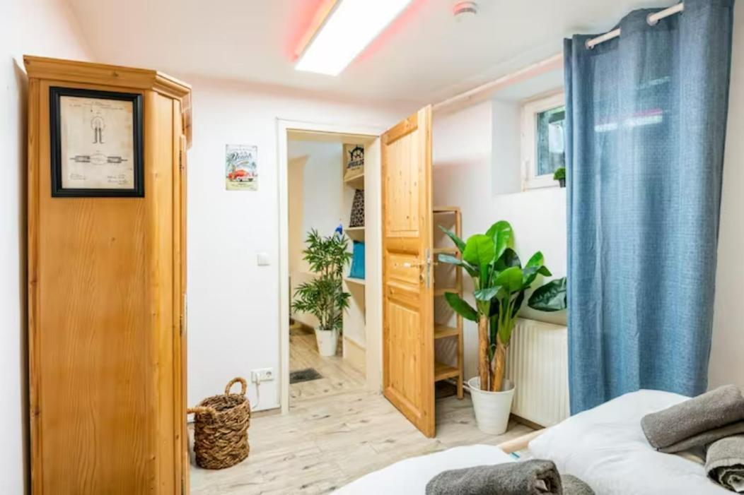 Gemuetliche 3-Zkb Wc Souterrainwohnung In Bestlage Hamburg Eksteriør bilde